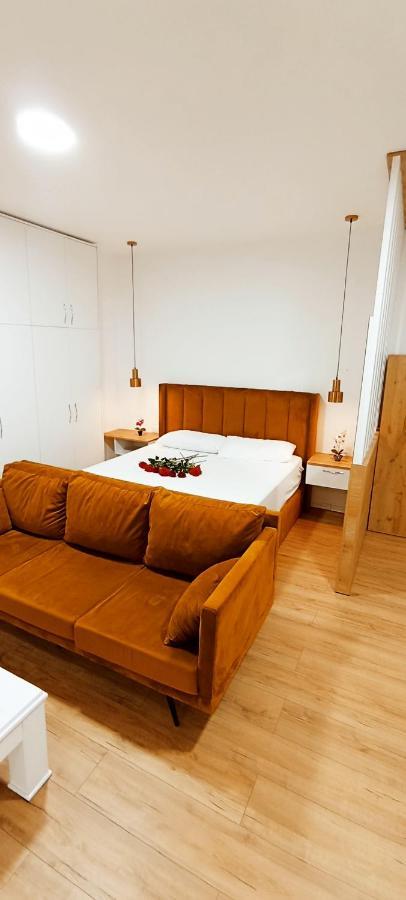 Selvia Apartament 티라나 외부 사진
