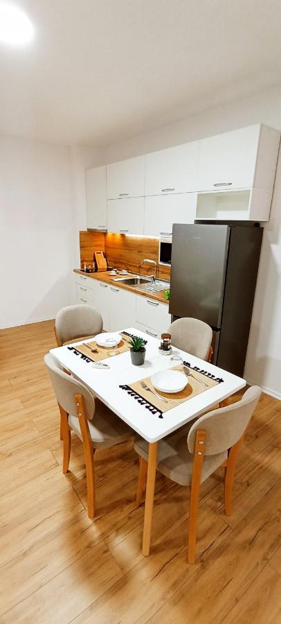 Selvia Apartament 티라나 외부 사진